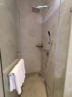 Sınıflandırılmamış resim, 43 üzerinden 5, düğme