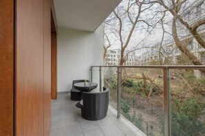 Terrace/patio - Stylish Apartment | Air Conditioning | Underground Parking (Warszawa)