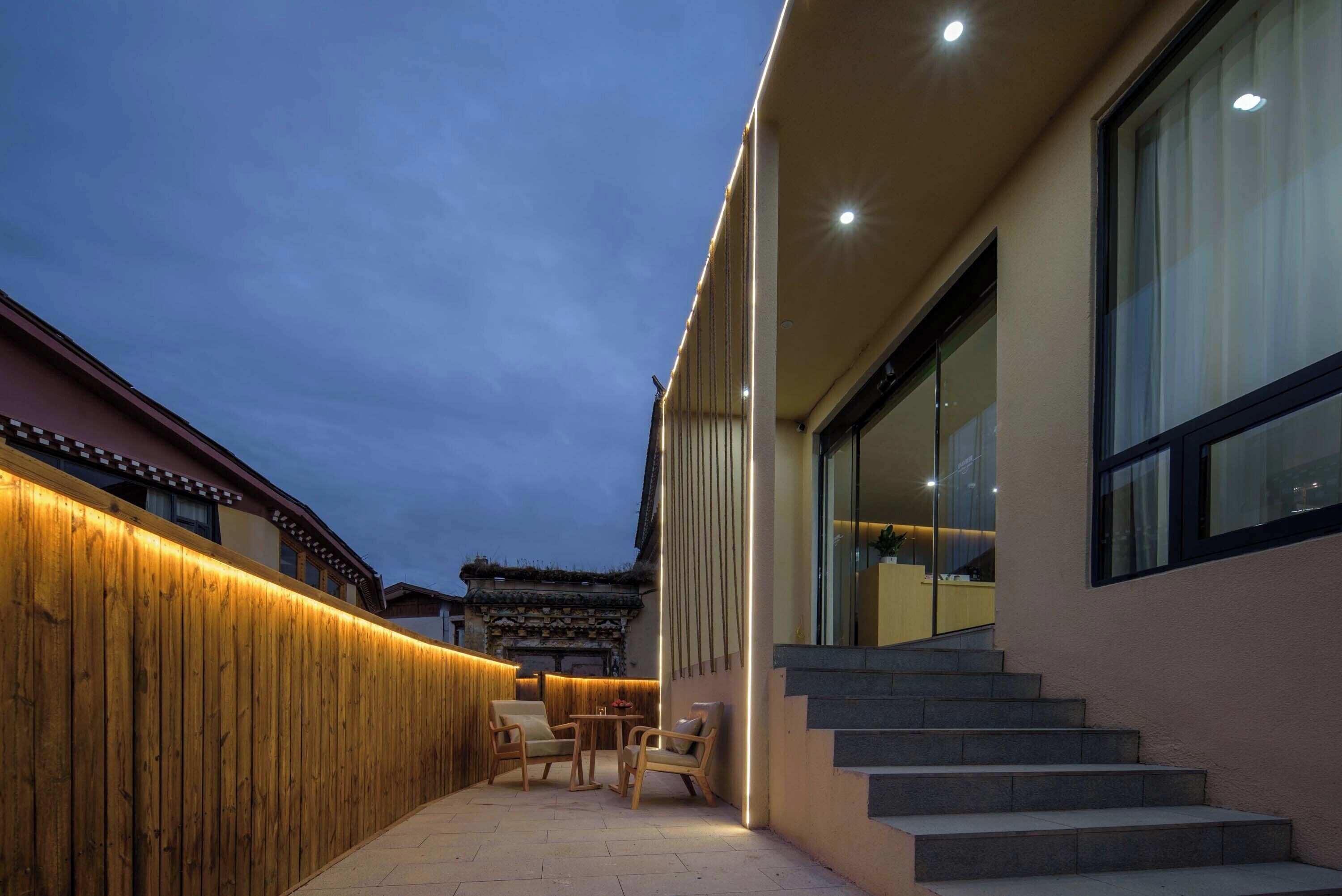 Children’s play area – outdoor