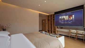 Classic Double Room, Hill View | Television