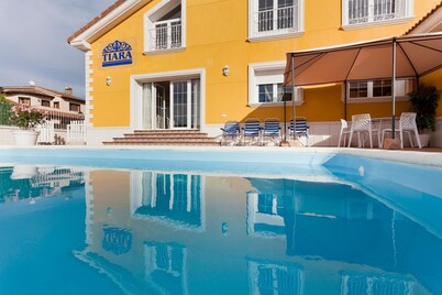 Tiara Vacaciones: Your Ideal Group Retreat in Castilla