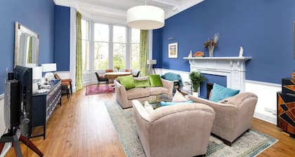 Elegant & Spacious Ground Floor Apartment