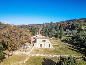 Blue, Residential Area, Suburb, Estate, Landscaping, Hedge - Beautiful private villa for 8 people with WIFI, A/C, TV, patio and pets allowed (Roccastrada)