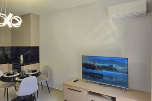 Interior - Happy Stay Apartments (Golem)