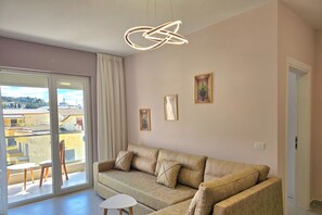 Family Apartment, Multiple Bedrooms (Happy Stay Apartment By The Sea 094) | Living area - Happy Stay Apartments (Golem)
