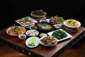 Restaurant - Co May Wonder Homestay (Moc Chau)
