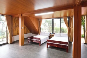 Family Shared Dormitory, Hill View | Teres/patio