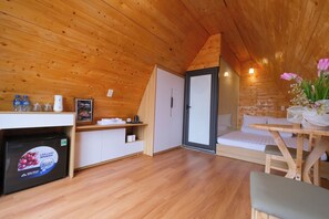 Bathroom - Co May Wonder Homestay (Moc Chau)