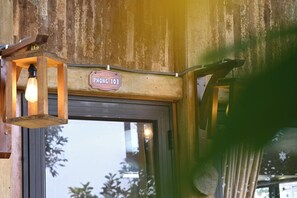 Front of property - Co May Wonder Homestay (Moc Chau)