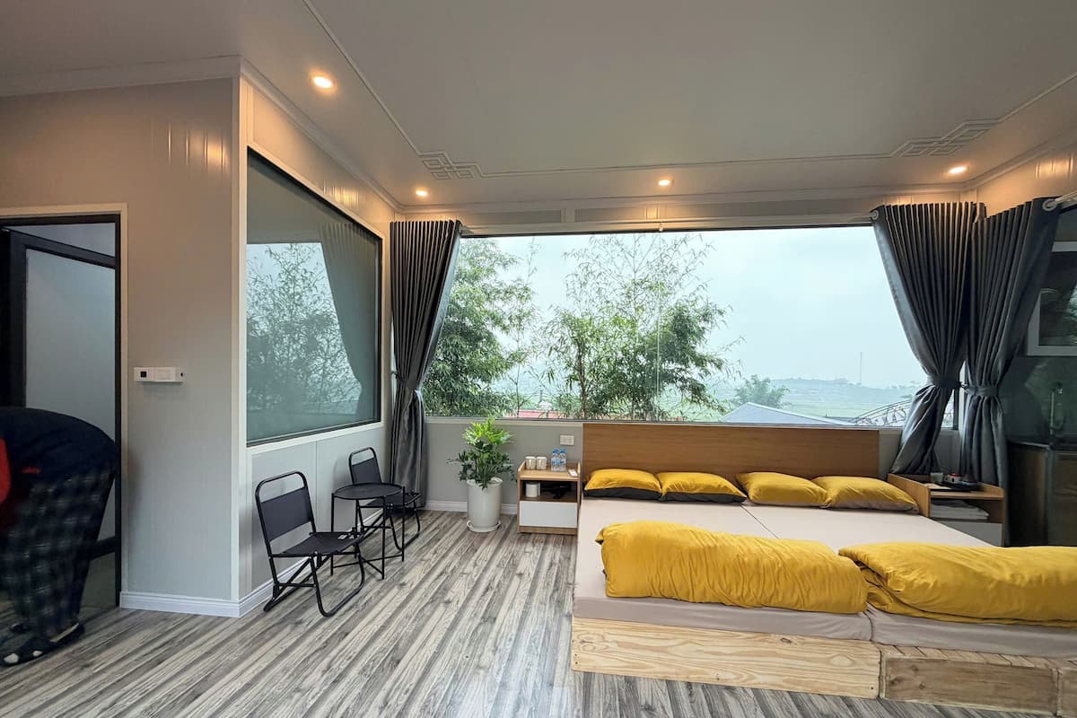 Family Quadruple Room, Garden View | Soundproofing, free WiFi