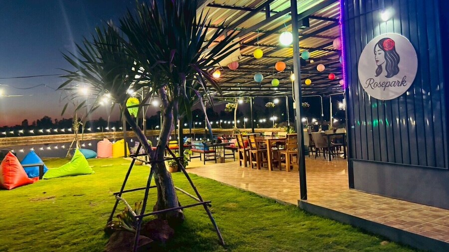 Rose Park Resort