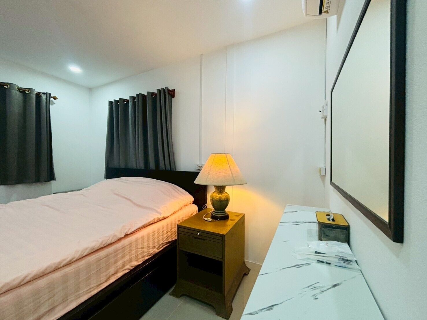 Standard Villa | Desk, rollaway beds, free WiFi, bed sheets