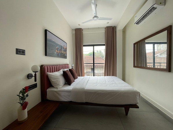 Deluxe Room, City View