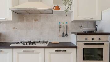 Refrigerador y microondas