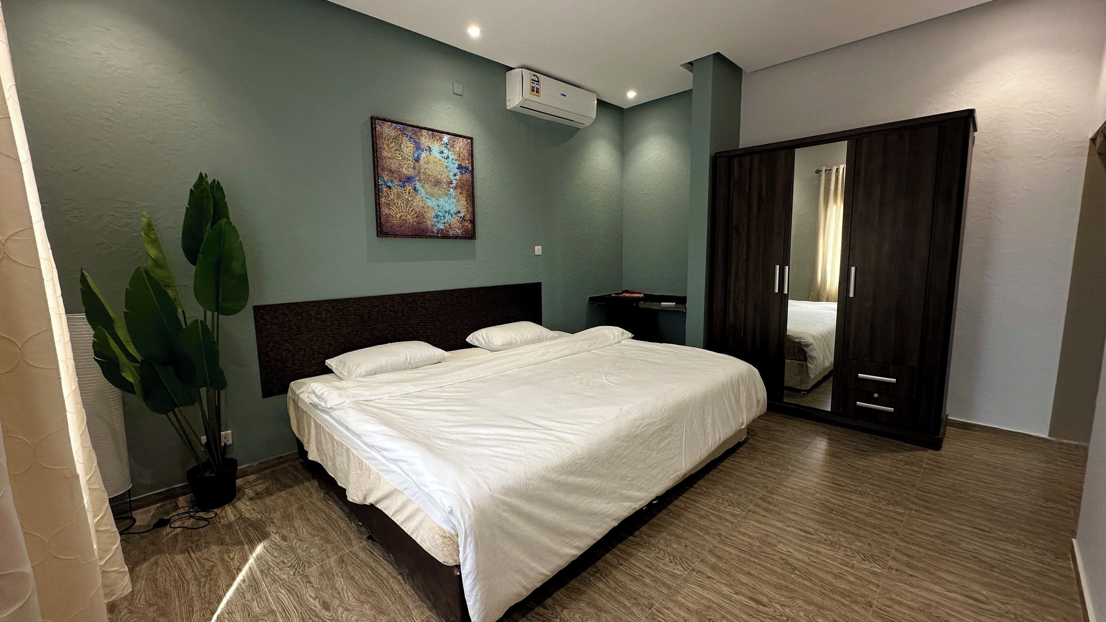 Bungalow, Lanai, Sea View | In-room safe, desk, blackout drapes, iron/ironing board