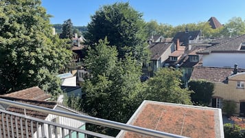 Signature Single Room, Balcony, Courtyard View | Courtyard view