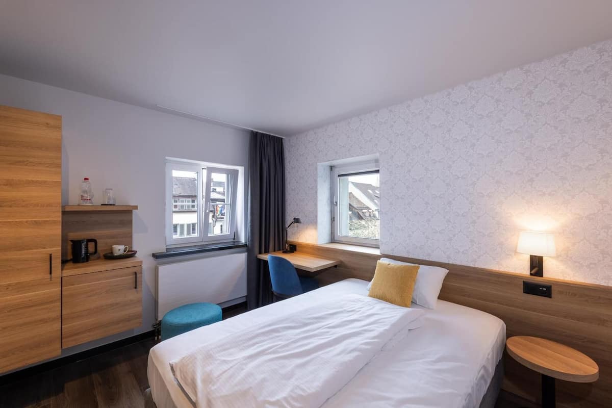 Einzelzimmer, Stadtblick