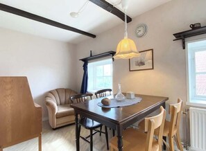 Dining - Cozy apartment in building next to the city wall (Visby)