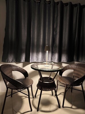 Chambre Simple Deluxe, véranda | Coin séjour