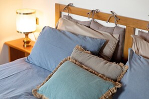 2 dormitorios, tabla de planchar con plancha, wifi y ropa de cama