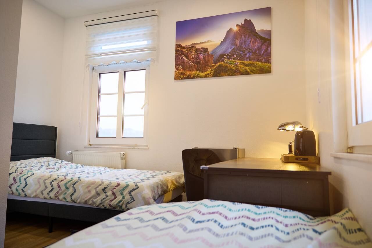 6 habitaciones, internet y ropa de cama 