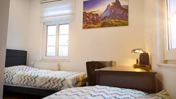 6 habitaciones, internet y ropa de cama