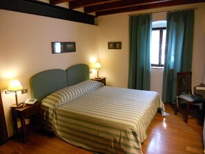 In-room safe, blackout drapes, free WiFi - Serego Alighieri (Sant'Ambrogio di Valpolicella)