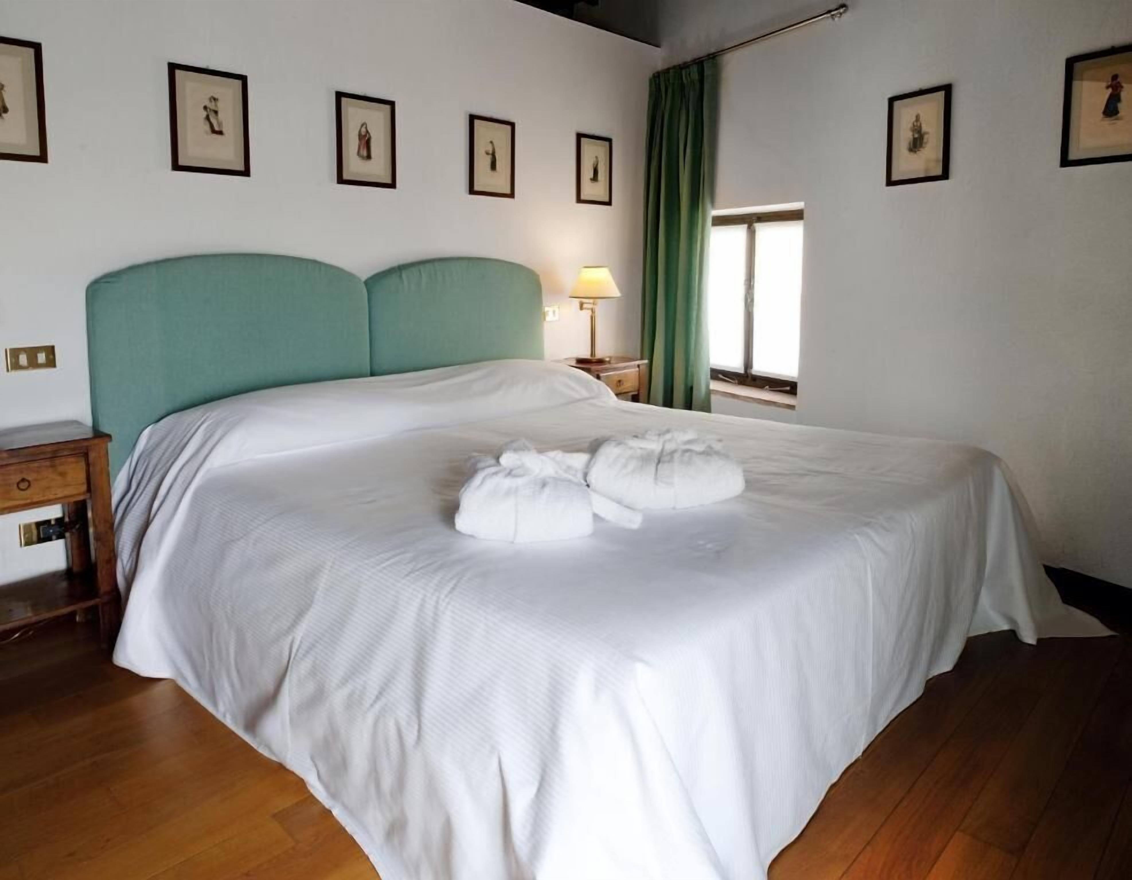 Coffres-forts dans les chambres, rideaux occultants, Wi-Fi gratuit