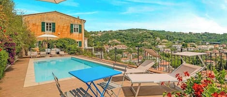 Una piscina riscaldata