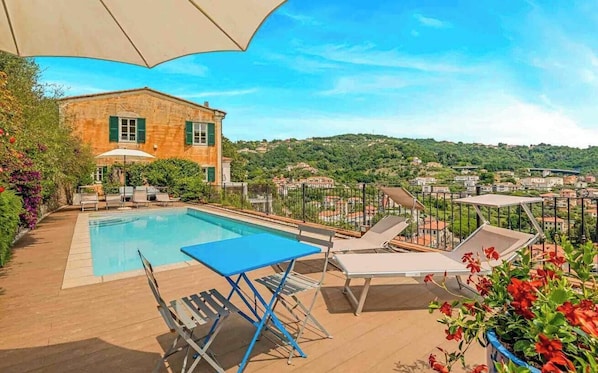 Una piscina riscaldata