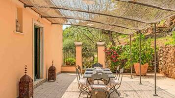 Ristorazione all'aperto