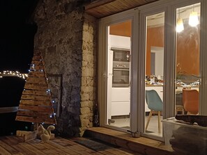 Terrace/patio - Holiday Home “La Grange De Céor Aveyron” with Shared Pool, Private Terrace & Wi-Fi (Cassagnes-Bégonhès)