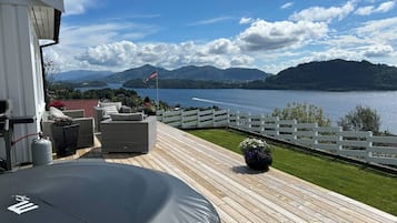 Villa, 4 Bedrooms, Private Pool, Garden View | Terrace/patio