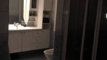 Villa, 4 Bedrooms, Private Pool, Garden View | Bathroom