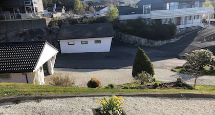 House With Oceanview, 4 Bedrooms, Close to Bergen