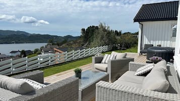 Villa, 4 Bedrooms, Private Pool, Garden View | Terrace/patio