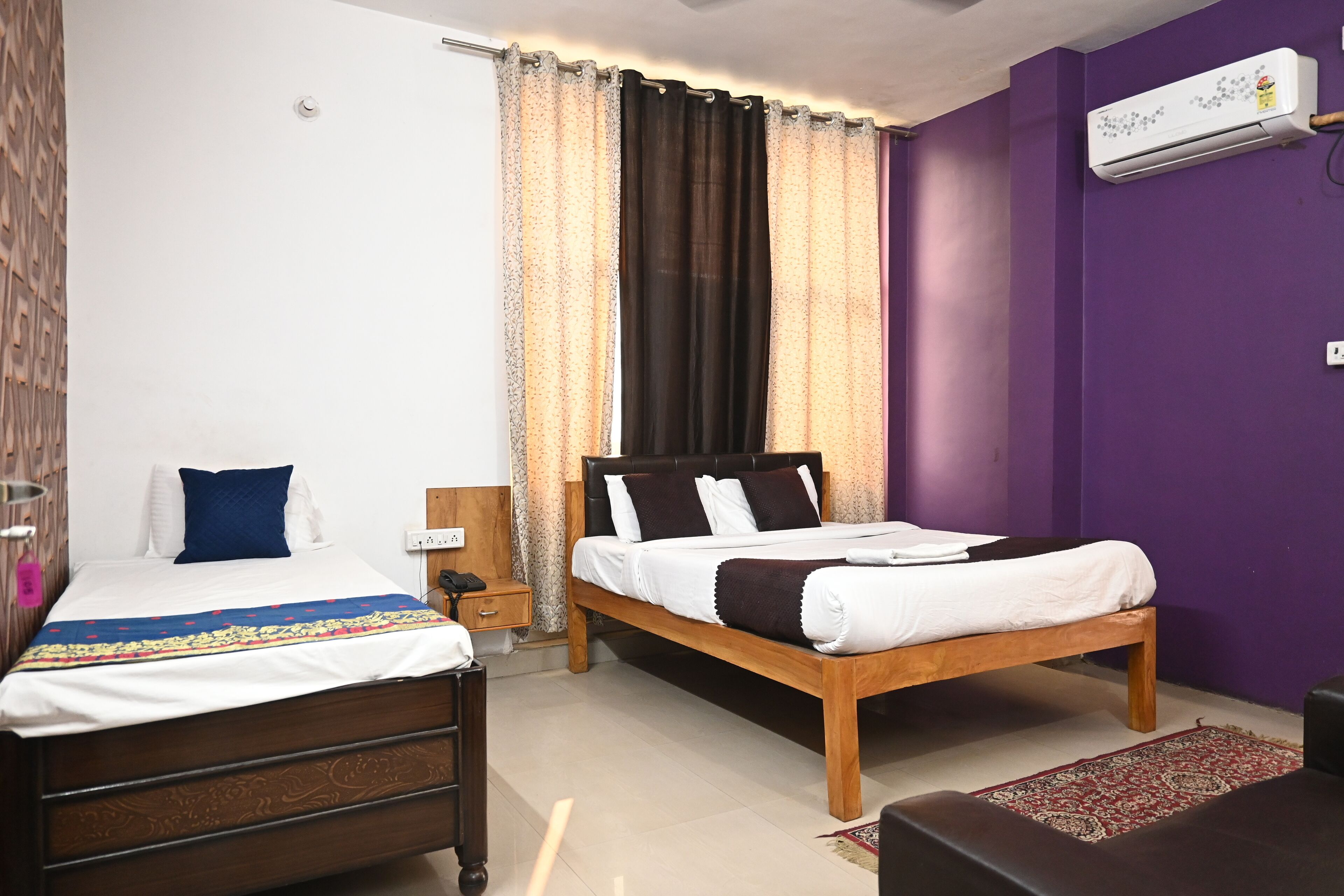 Deluxe Room | Free WiFi