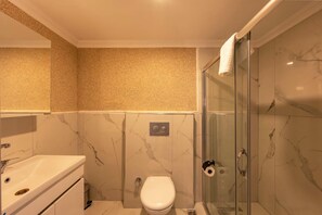 Standard Room, City View | Bathroom | Shower, free toiletries, hair dryer, towels - ENNA SOFT HOTEL (Bursa)