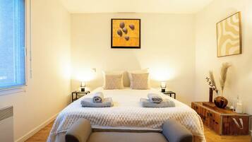 2 chambres, fer et planche Ă repasser, Wi-Fi, draps fournis