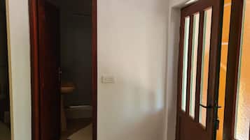 Apartment (A2) | Flur