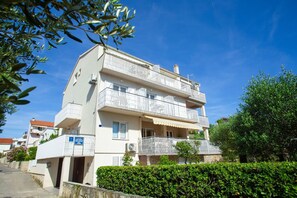 Building design - Apartments and Rooms Ivan (Novalja)