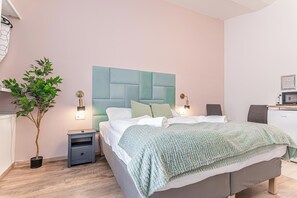 基础开间 | 熨斗/熨板、免费 WiFi