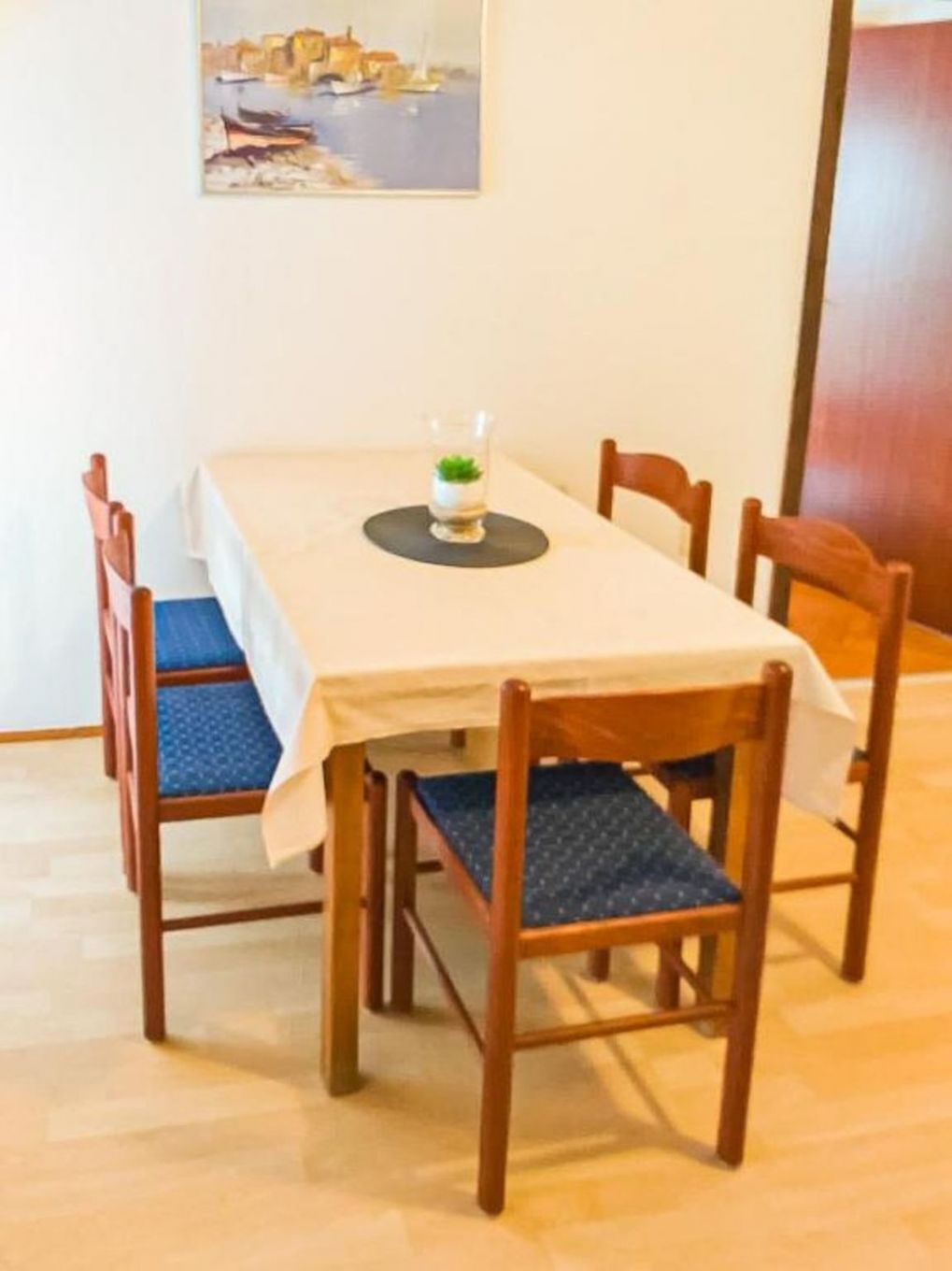 Apartment (A1) | Dining