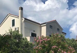 Building design - Apartments Azur (Mali Losinj)