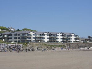 Exterior - 2 Burgh Island Causeway (Kingsbridge)