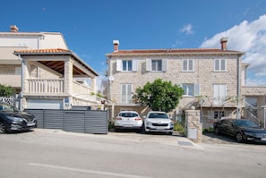 Building design - Apartments Pero (Dubrovnik)