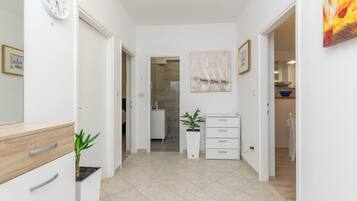 Apartment (A1) | Hallway