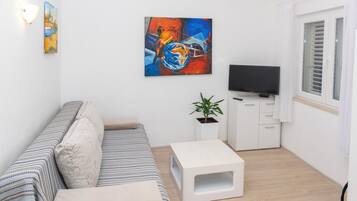 Apartment (A2) | Living room