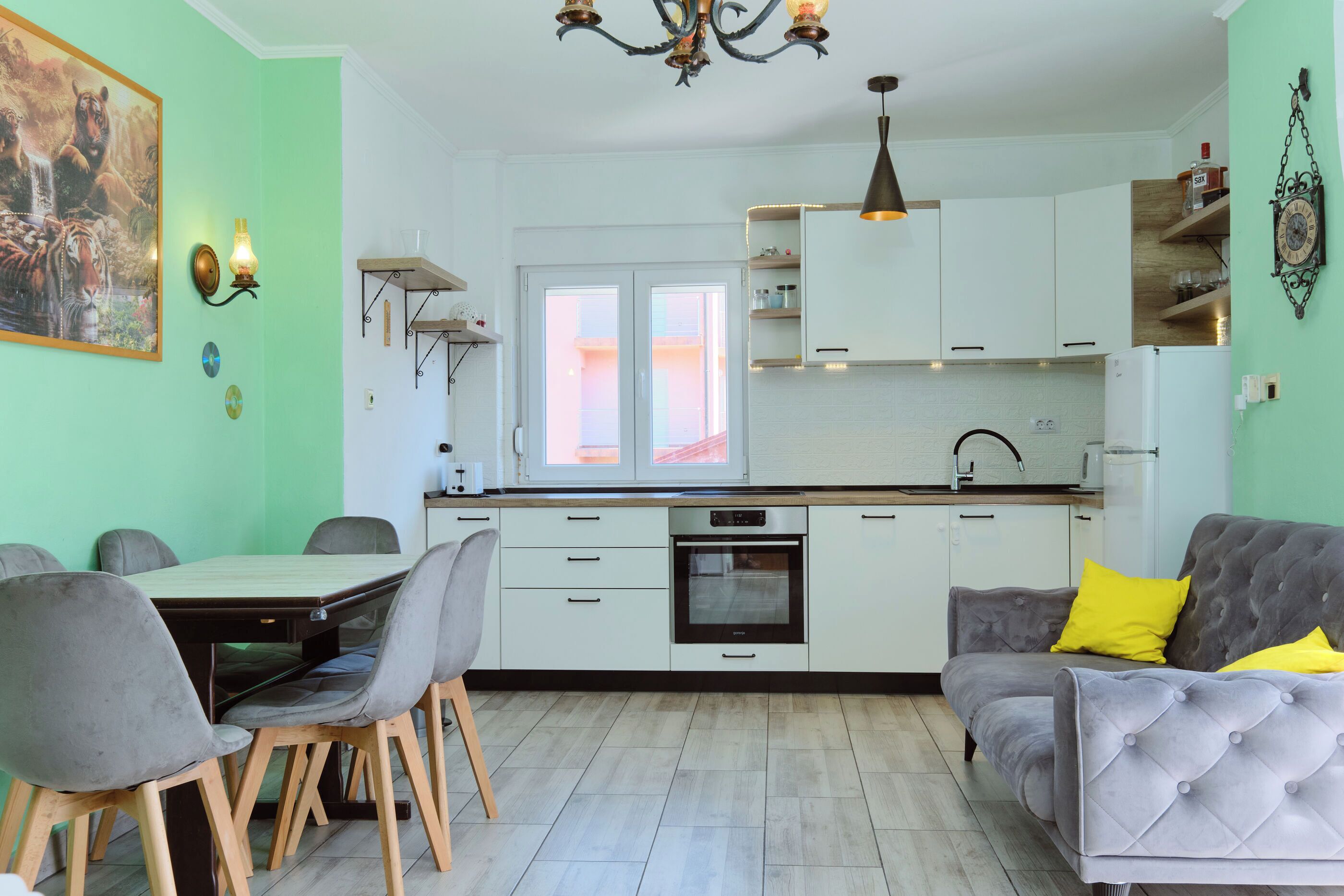 Apartment (A1) | Private kitchen | Fridge, oven, stovetop, espresso maker