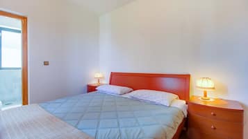 Apartment (A2) | Iron/ironing board, free WiFi